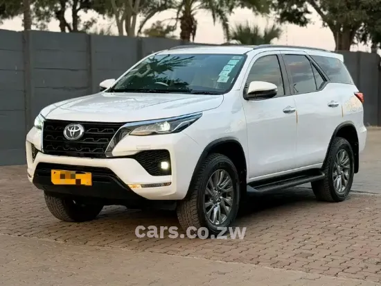 Picture of Toyota Fortuner 2021