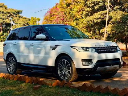 Picture of Range rover Sport 2015