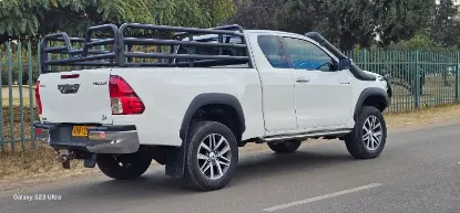 Picture of Toyota Hilux 2018