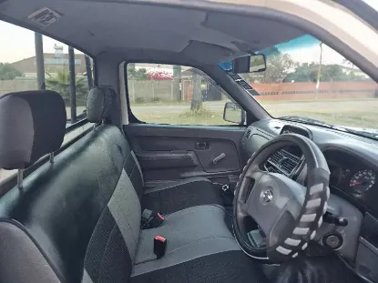 Picture of Nissan NP300 2016