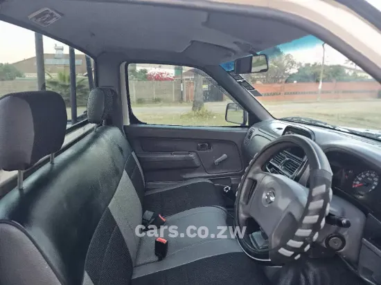 Picture of Nissan NP300 2016