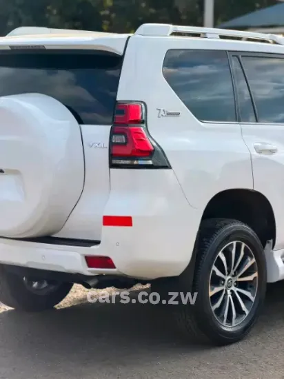 Picture of Toyota Prado 2023