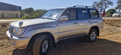 Picture of Toyota Land Cruiser 2002