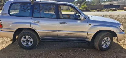 Picture of Toyota Land Cruiser 2002