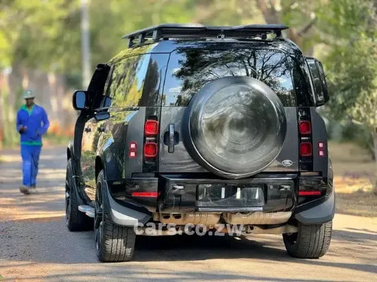 Picture of Land Rover Defender 2024