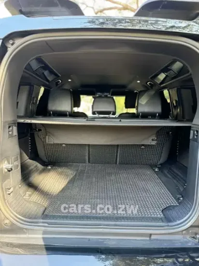 Picture of Land Rover Defender 2024