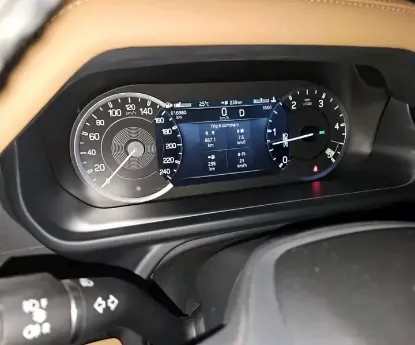 Picture of Land Rover Defender 2024