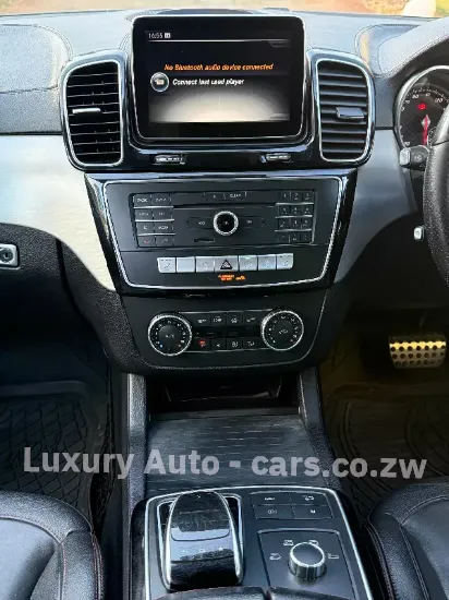 Picture of Mercedes Benz GLE 2017
