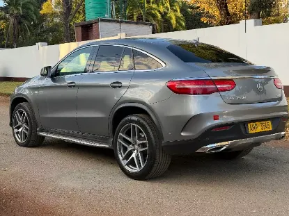 Picture of Mercedes Benz GLE 2017