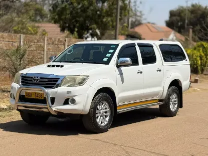 Picture of Toyota Hilux 2014
