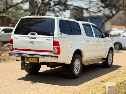 Picture of Toyota Hilux 2014