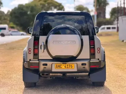 Picture of Land Rover Defender 2025