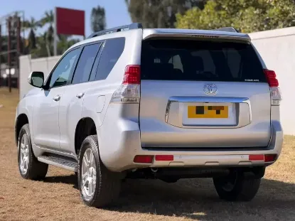 Picture of Toyota Prado 2011