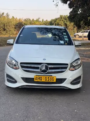Picture of Mercedes Benz B-Class 2017