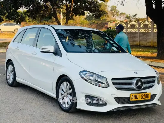 Picture of Mercedes Benz B-Class 2017
