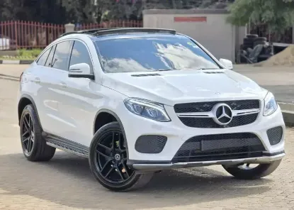 Picture of Mercedes Benz GLE 2017