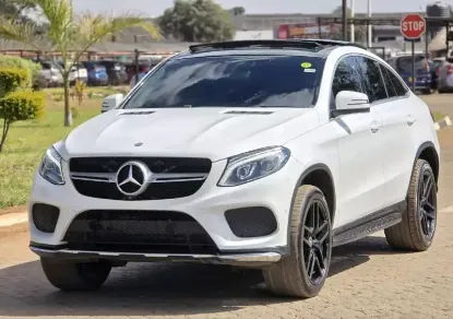 Picture of Mercedes Benz GLE 2017