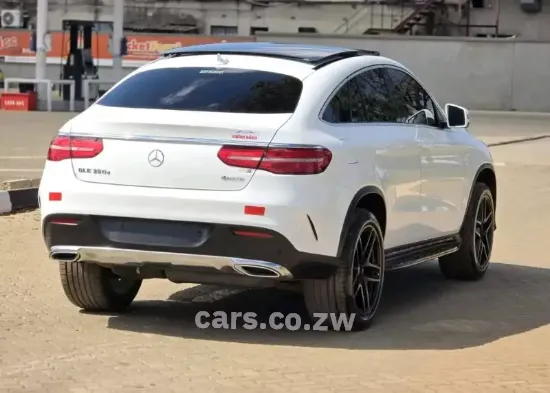 Picture of Mercedes Benz GLE 2017