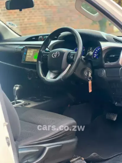 Picture of Toyota Hilux 2018