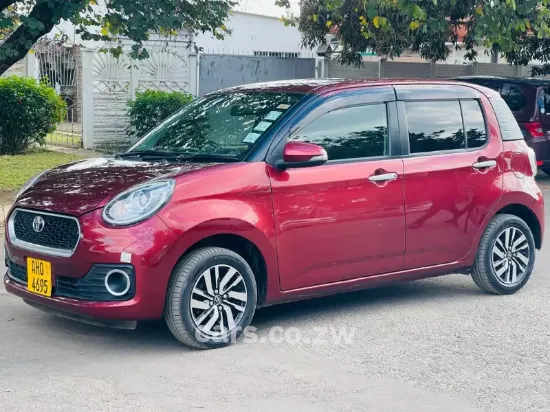 Picture of Toyota Passo 2016