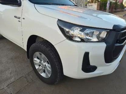 Picture of Toyota Hilux 2020