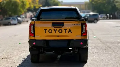 Picture of Toyota Hilux 2026