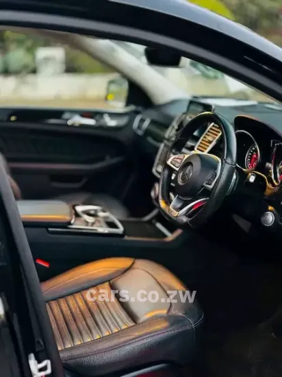 Picture of Mercedes Benz GLE 2017