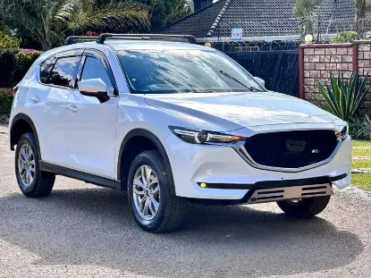 Picture of Mazda CX-5 2017