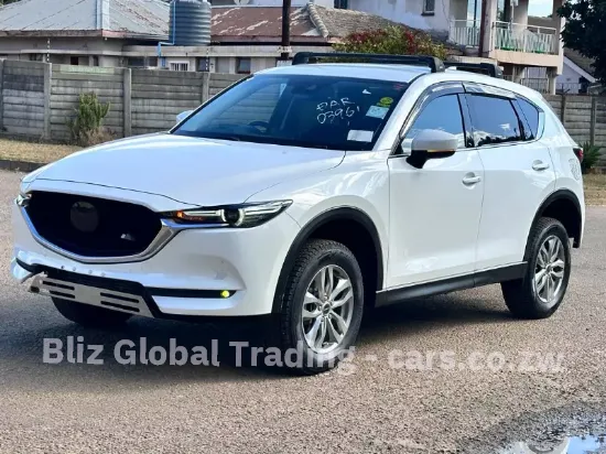 Picture of Mazda CX-5 2017