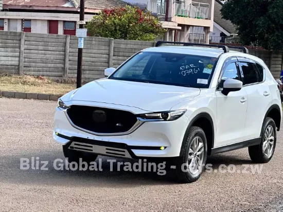 Picture of Mazda CX-5 2017
