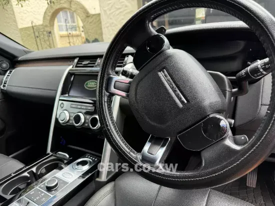Picture of Land Rover Discovery 2019