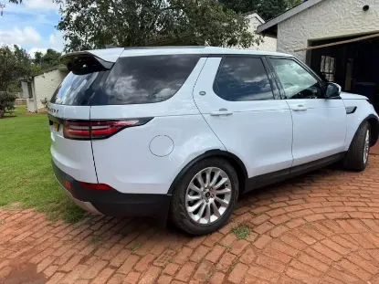 Picture of Land Rover Discovery 2019