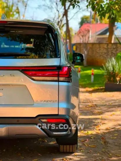 Picture of Lexus LX 2026