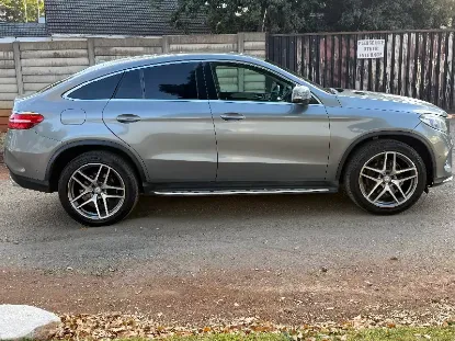 Picture of Mercedes Benz GLE 2017