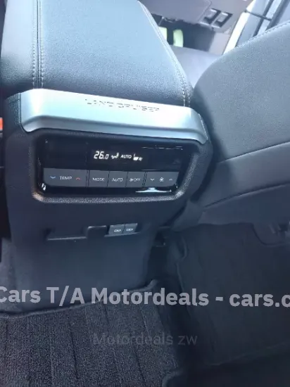 Picture of Toyota Prado 2025