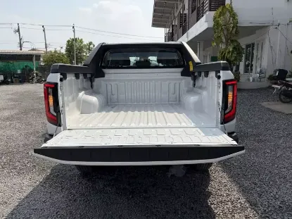 Picture of Toyota Hilux 2026