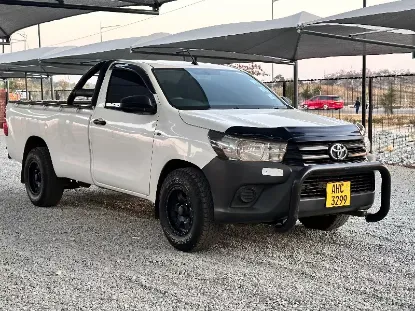 Picture of Toyota Hilux 2020
