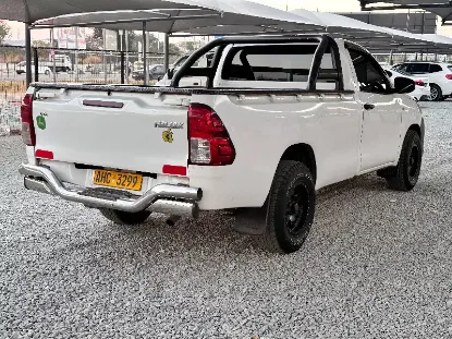 Picture of Toyota Hilux 2020