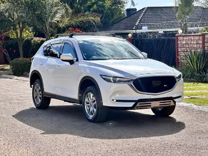 Picture of Mazda CX-5 2017