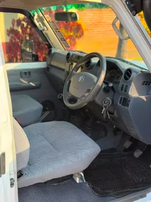 Picture of Toyota Land Cruiser 2016