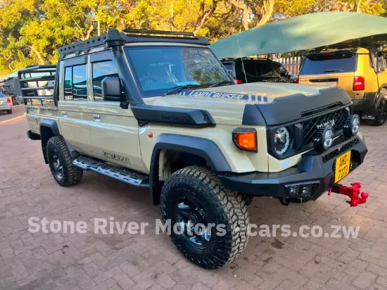 Picture of Toyota Land Cruiser 2028