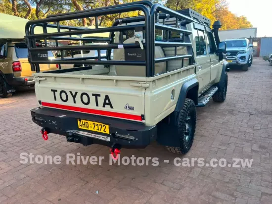 Picture of Toyota Land Cruiser 2028