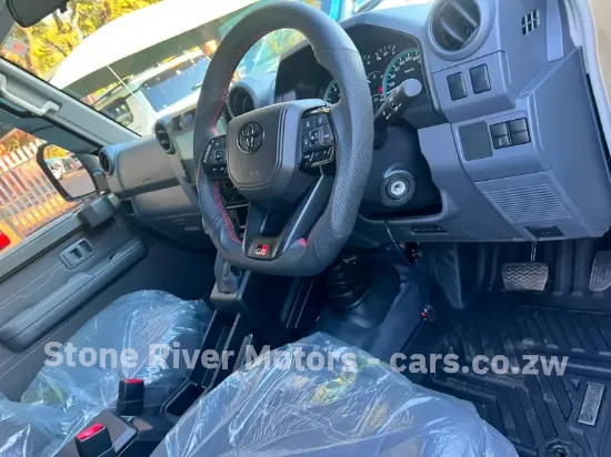 Picture of Toyota Land Cruiser 2028