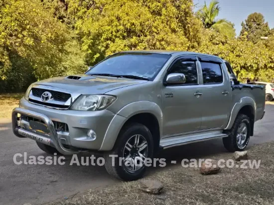 Picture of Toyota Hilux 2011