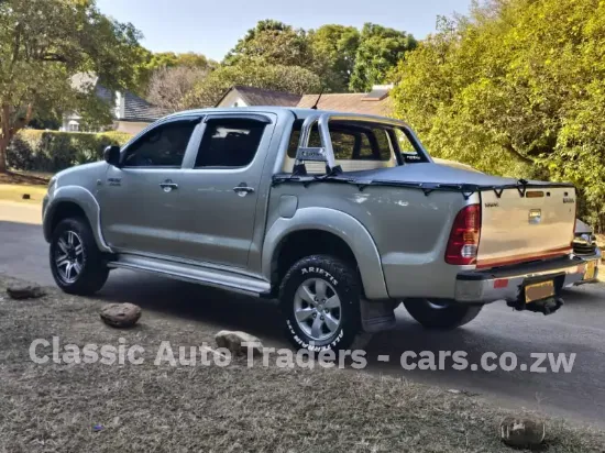 Picture of Toyota Hilux 2011
