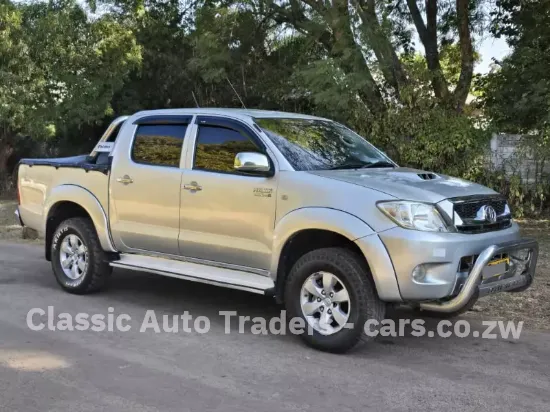 Picture of Toyota Hilux 2011
