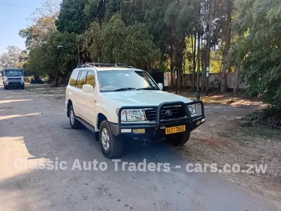 Picture of Toyota Land Cruiser 100 series 2002