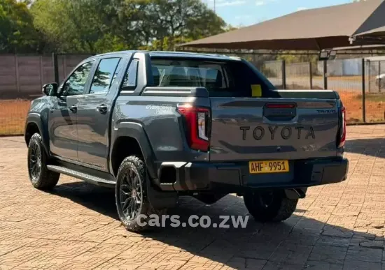 Picture of Toyota Hilux 2026