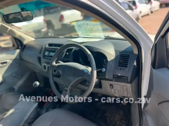 Picture of Toyota Hilux 2010