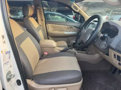 Picture of Toyota Hilux 2013